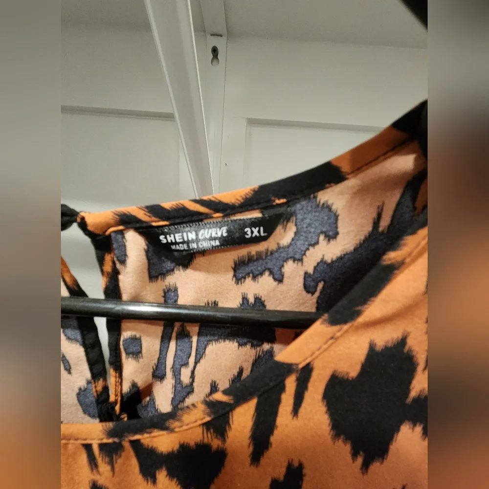 Clothes - Picture 2 of 2